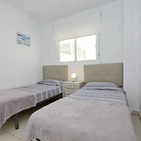 Ref 8564 Apartamento La Marina * Elche