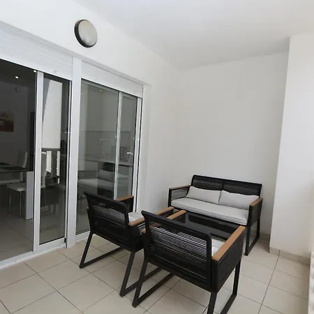 Ref 8564 Apartamento La Marina Apartment *